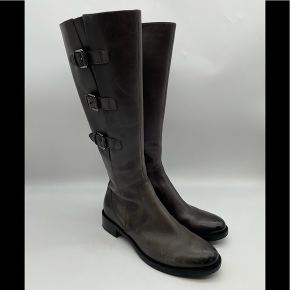 Ecco Shoes - Ecco Hobart Three Buckle Boot. Size 38